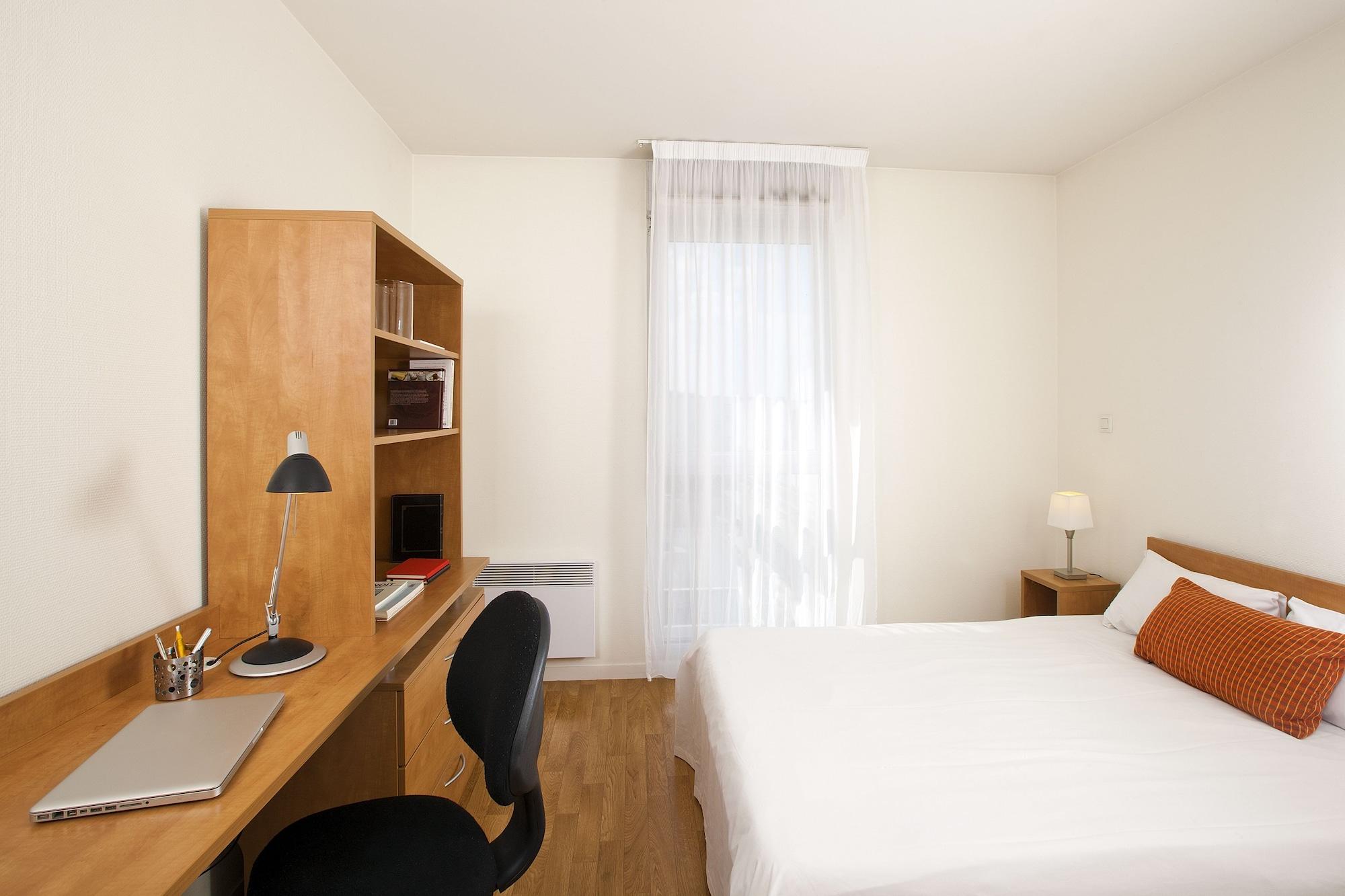 Sejours & Affaires Rennes Longs Champs Aparthotel Buitenkant foto