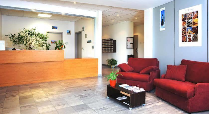 Sejours & Affaires Rennes Longs Champs Aparthotel Buitenkant foto