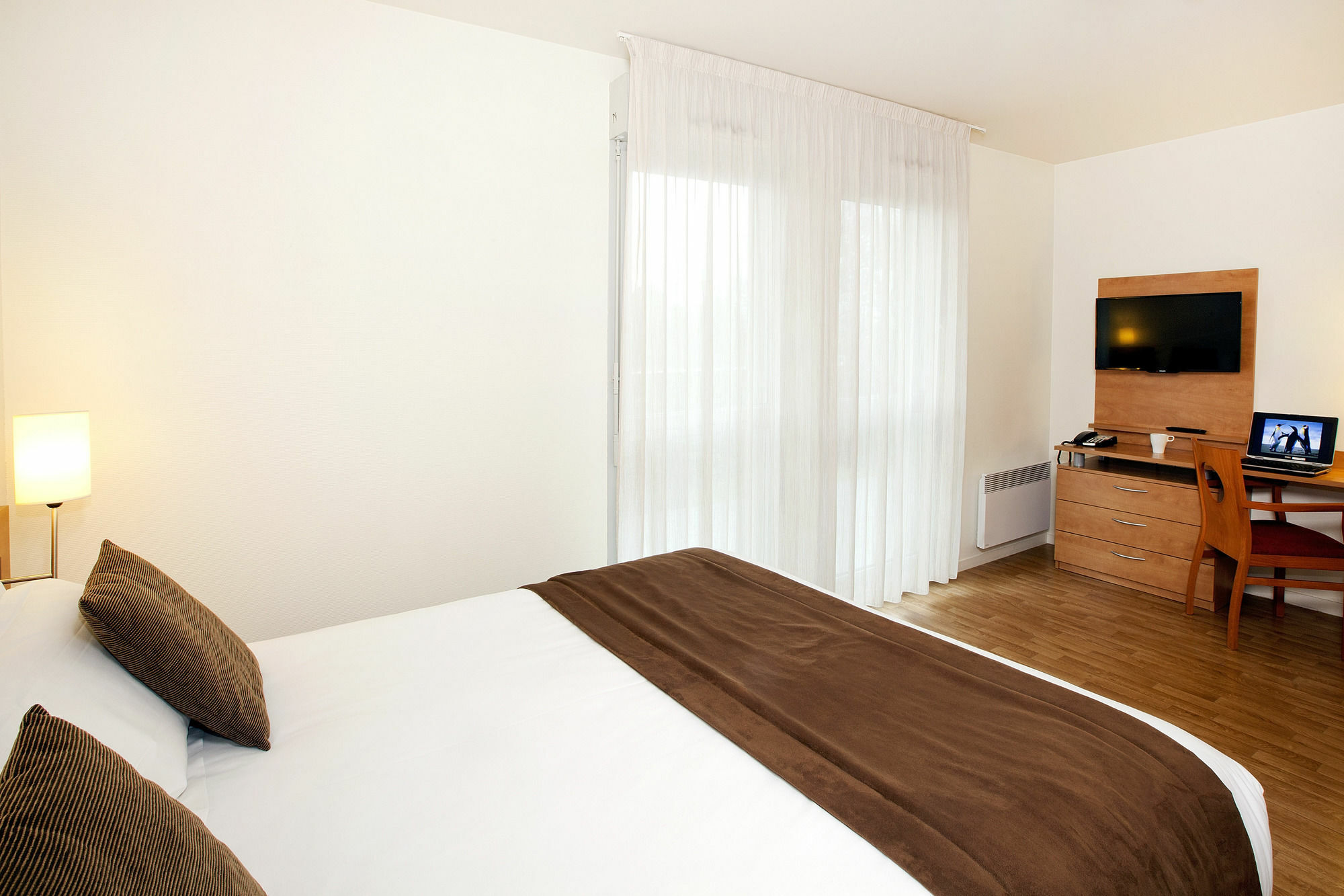 Sejours & Affaires Rennes Longs Champs Aparthotel Buitenkant foto