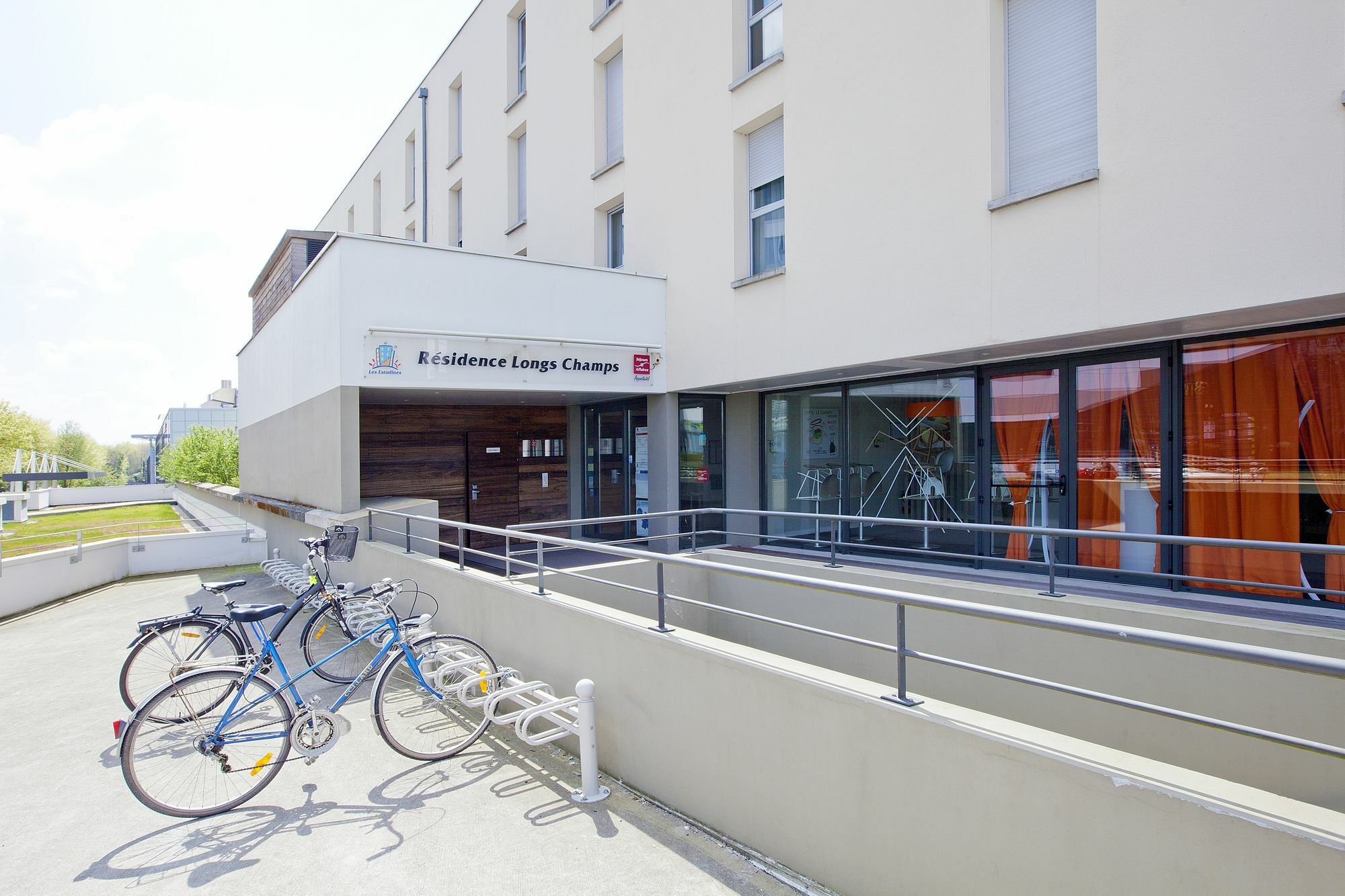 Sejours & Affaires Rennes Longs Champs Aparthotel Buitenkant foto